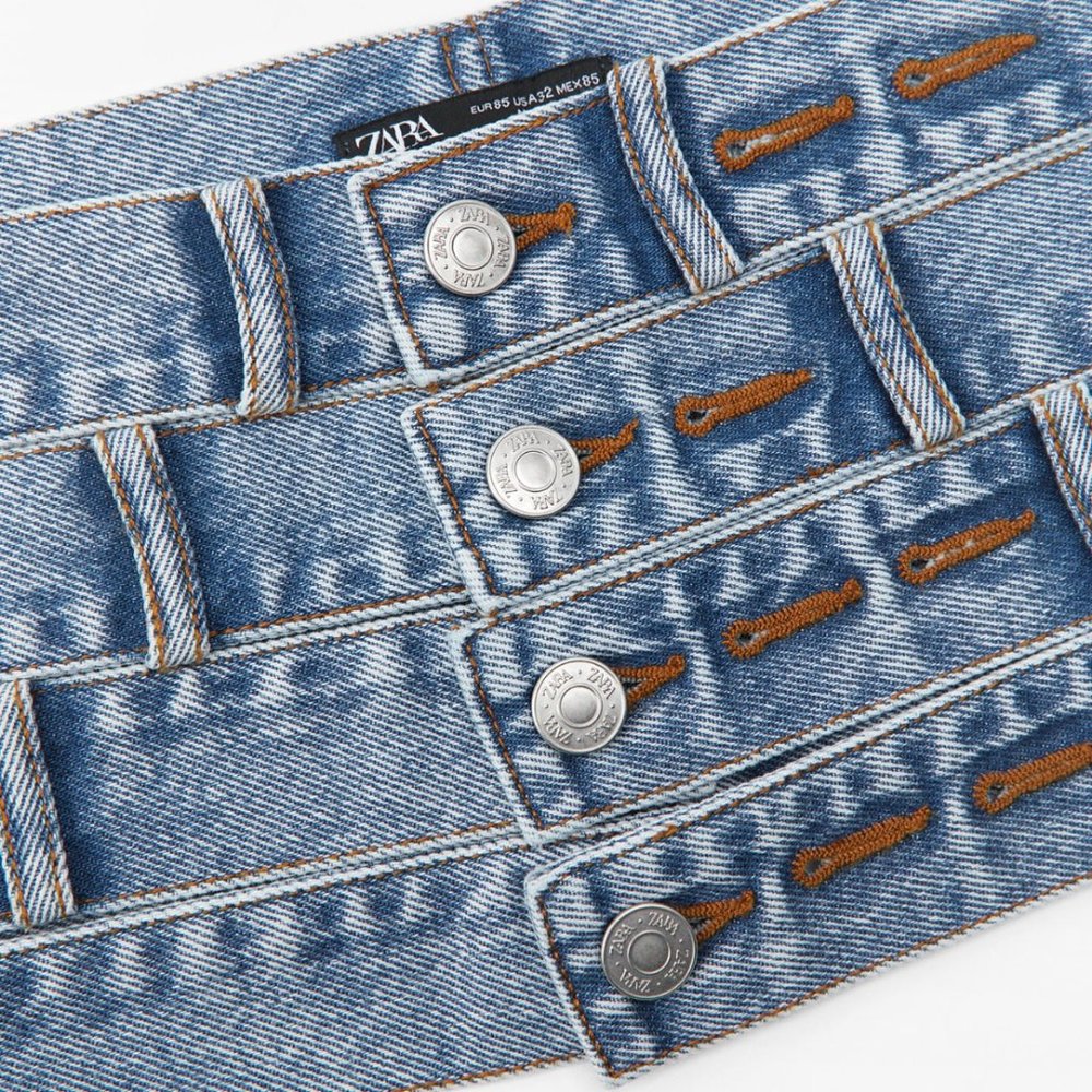 NWT SPECIAL EDITION Denim Waistline Belt, 32 - Picture 3 of 7